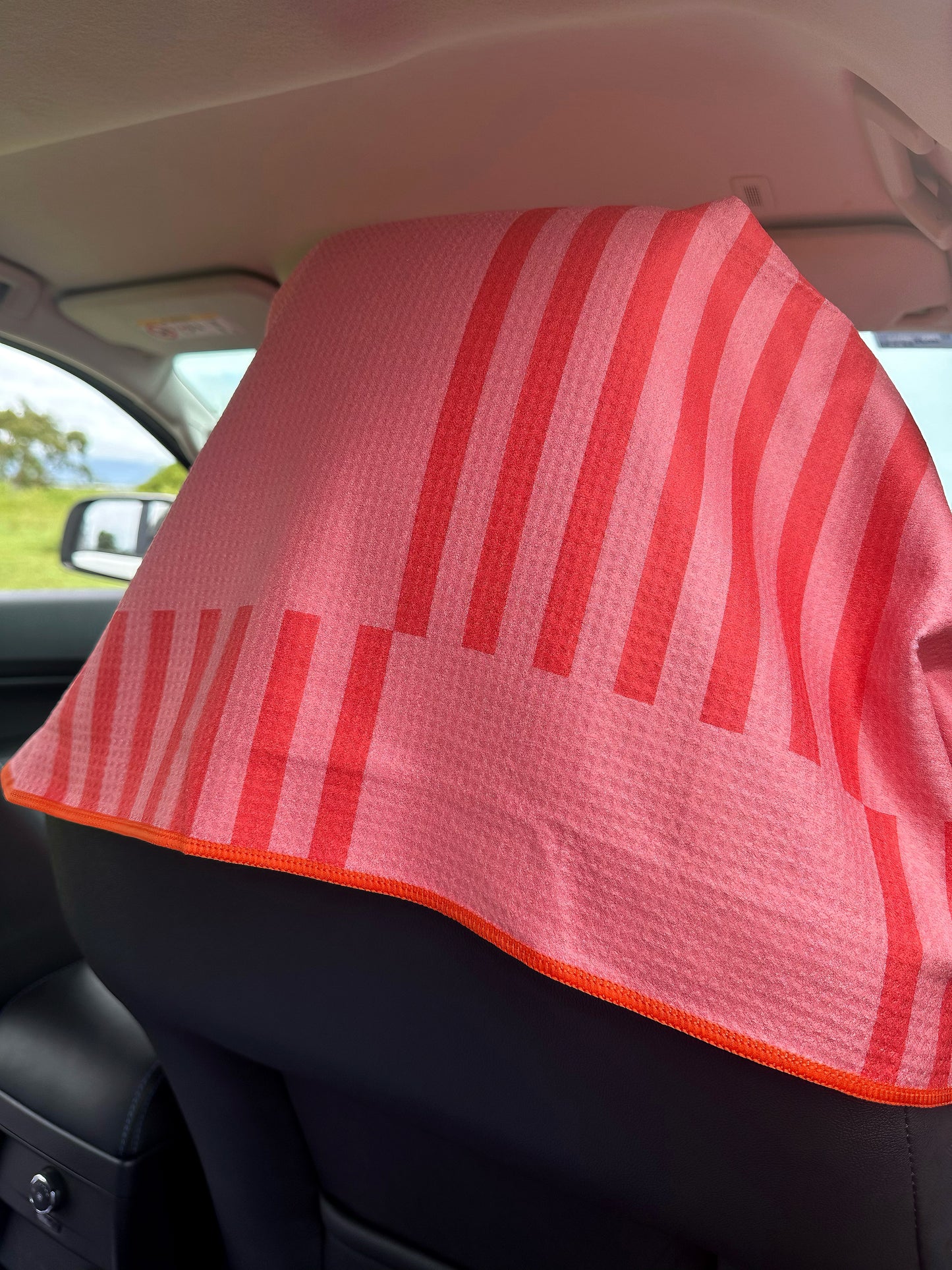 HOODED: CHECKER STRIPES