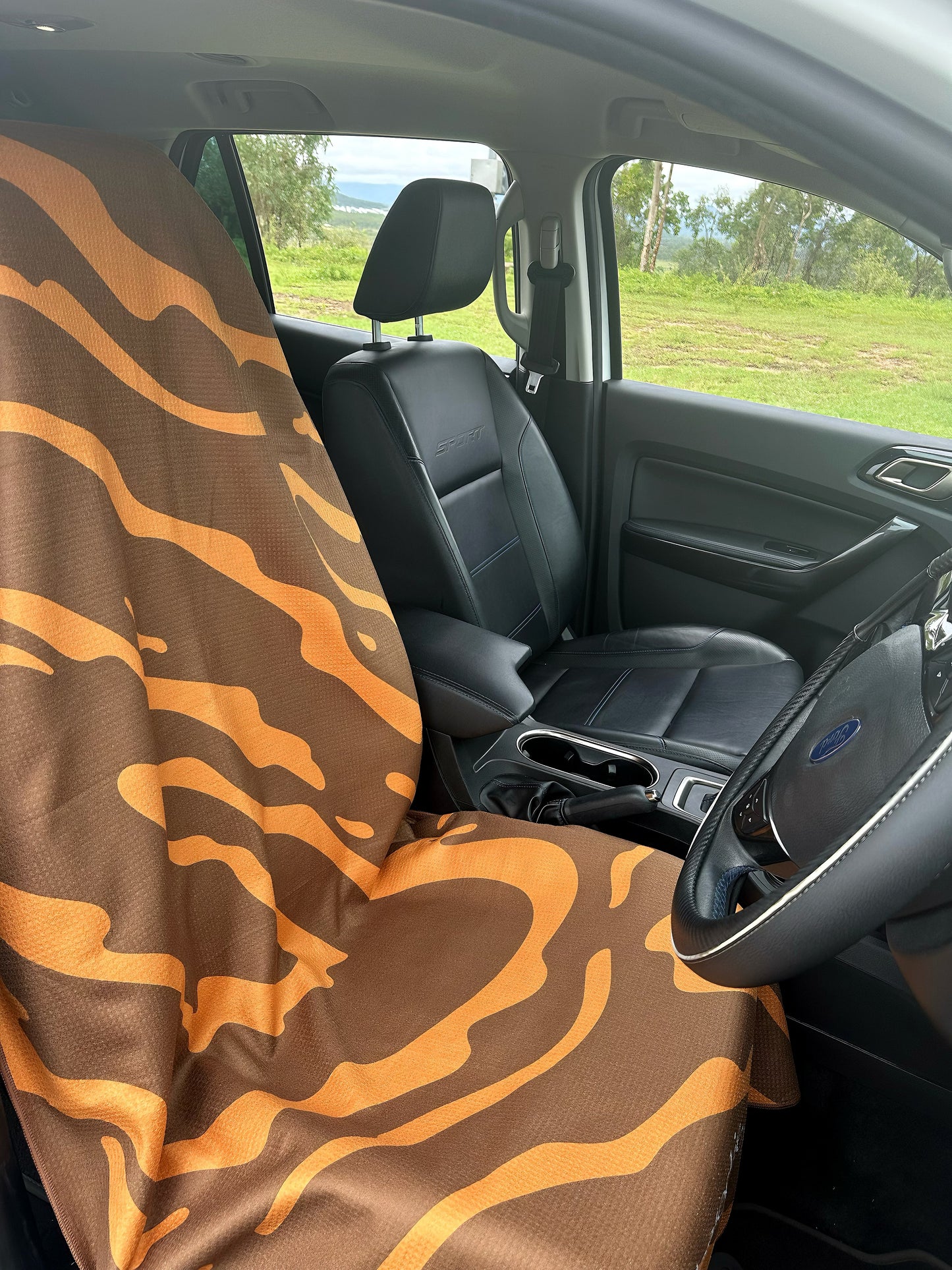 HOODED: CARAMEL SWIRL