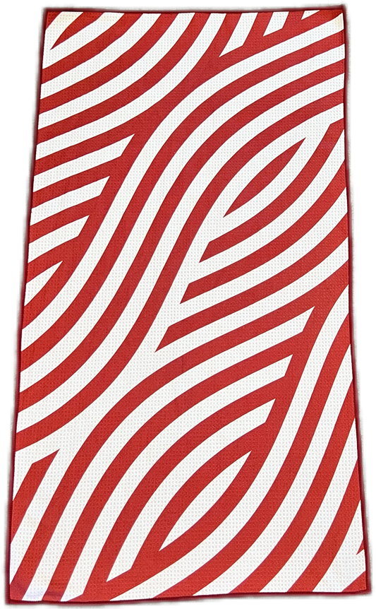 SPORTS TOWEL: CANDY CANE